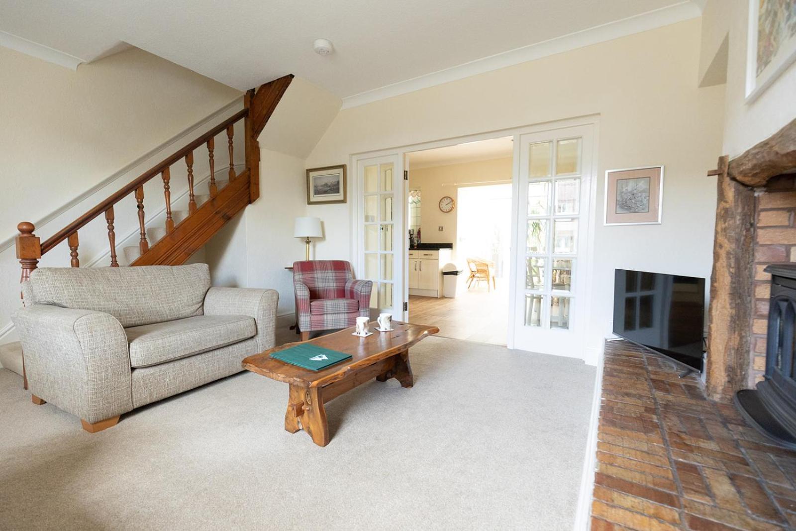 Fir Tree Cottage - Cosy 3 Bed Cottage In Penrhyn Bay With Beautiful Sea Views And Access To Snowdonia Rhôs-on-Sea المظهر الخارجي الصورة